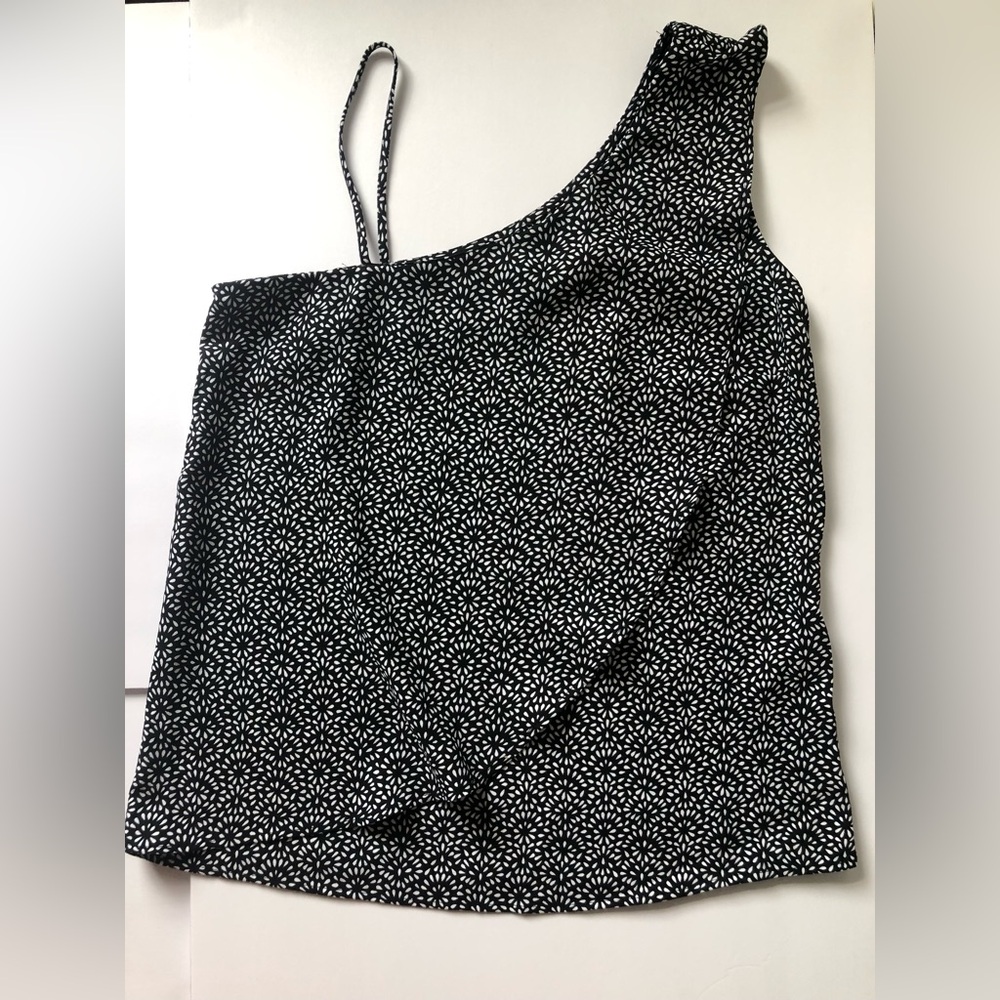 Banana Republic Size Small Black White Floral Sleeveless Shirt